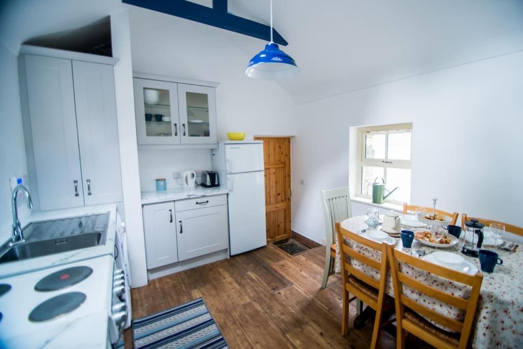 Fermoyle Properties Carleys Cottage Fanore Buitenkant foto